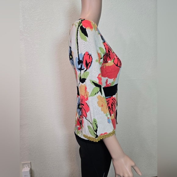 Lia Molly New Orleans Anthropologie floral knit cardigan sweater Size Small - Picture 3 of 10